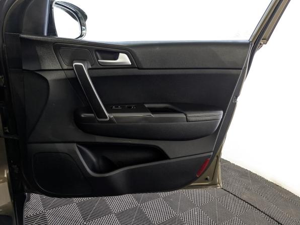 Kia Sportage IV с пробегом 2016 года, цена 1 710 000 рублей, 136371 км, внедорожник, Автокод Объявления