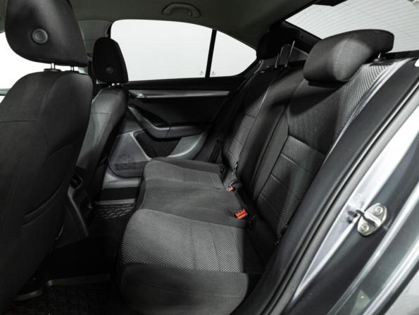 Skoda Octavia III (A7) с пробегом 2017 года, цена 1 527 000 рублей, 98220 км, лифтбек, Автокод Объявления