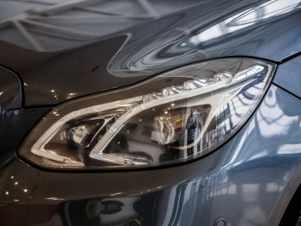 Mercedes-Benz E-Класс IV (W212 S212 C207) Рестайлинг с пробегом 2013 года, цена 1 920 000 рублей, 147000 км, седан, Автокод Объявления