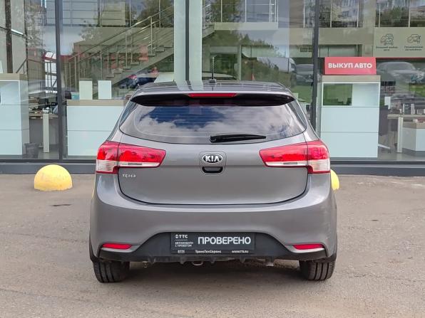 Kia Rio III Рестайлинг с пробегом 2017 года, цена 990 000 рублей, 160319 км, хэтчбек, Автокод Объявления