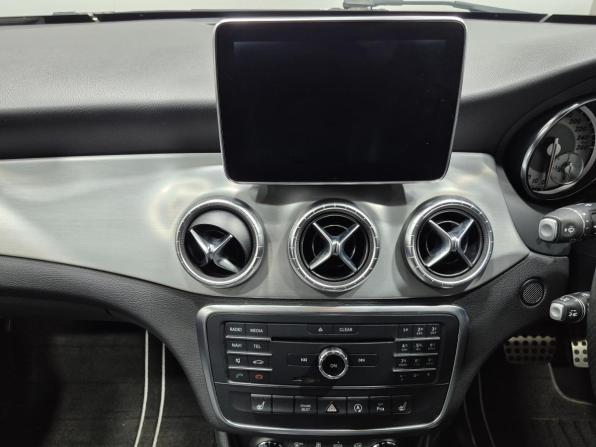 Mercedes-Benz CLA I (C117 X117) с пробегом 2015 года, цена 1 553 000 рублей, 97000 км, универсал, Автокод Объявления