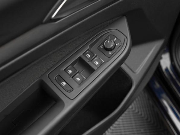 Volkswagen Golf VIII с пробегом 2021 года, цена 2 880 000 рублей, 15916 км, хэтчбек, Автокод Объявления