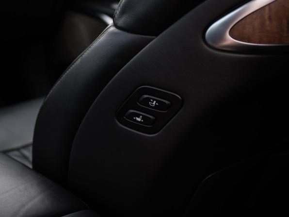 Kia K9 II (RJ) Рестайлинг с пробегом 2022 года, цена 4 250 000 рублей, 72807 км, седан, Автокод Объявления