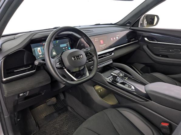 Geely Monjaro I с пробегом 2025 года, цена 3 850 000 рублей, 33000 км, внедорожник, Автокод Объявления
