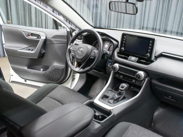 Toyota RAV4 V (XA50) с пробегом 2019 года, цена 2 649 000 рублей, 121088 км, внедорожник, Автокод Объявления