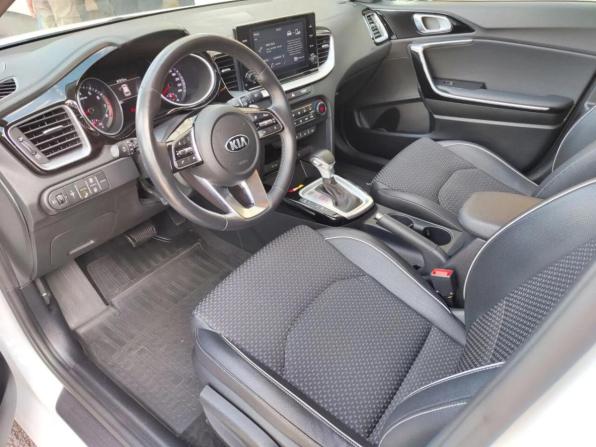 Kia Ceed III с пробегом 2021 года, цена 2 319 200 рублей, 27880 км, хэтчбек, Автокод Объявления