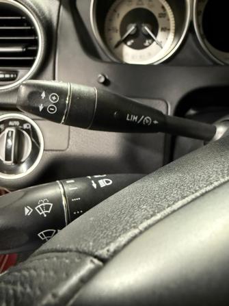 Mercedes-Benz C-Класс III (W204) Рестайлинг с пробегом 2012 года, цена 1 379 000 рублей, 140000 км, седан, Автокод Объявления