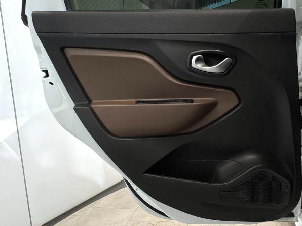 Lada (ВАЗ) XRAY I с пробегом 2017 года, цена 849 000 рублей, 103883 км, хэтчбек, Автокод Объявления