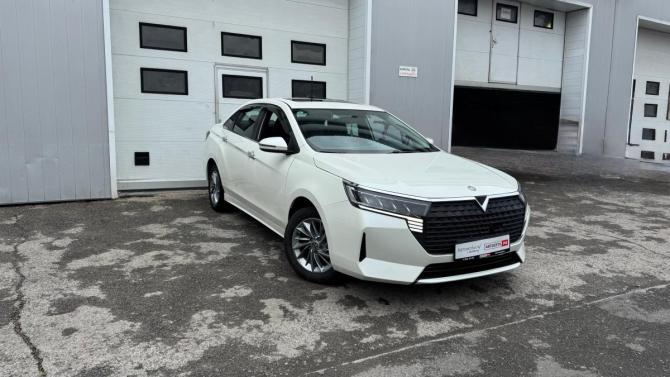 Venucia D60 Plus с пробегом 2023 года, цена 1 546 100 рублей, 31290 км, седан, Автокод Объявления