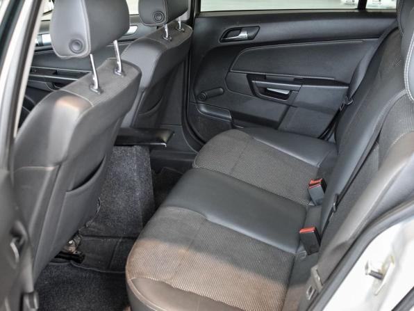 Opel Astra H Рестайлинг с пробегом 2013 года, цена 575 000 рублей, 169423 км, универсал, Автокод Объявления