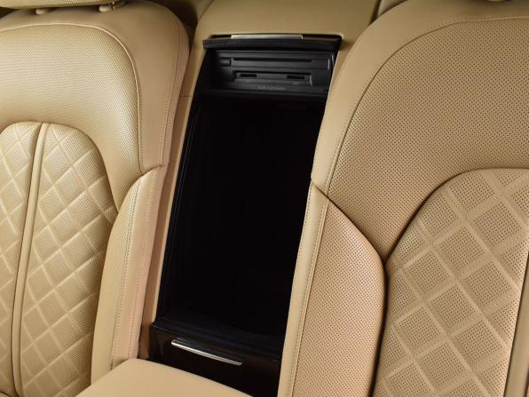 Audi A8 III (D4) Рестайлинг с пробегом 2016 года, цена 5 334 995 рублей, 15720 км, седан, Автокод Объявления
