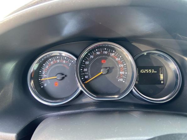 Renault Logan II Рестайлинг с пробегом 2020 года, цена 1 170 000 рублей, 102711 км, седан, Автокод Объявления