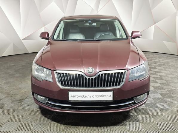 Skoda Superb II Рестайлинг с пробегом 2014 года, цена 915 000 рублей, 289748 км, лифтбек, Автокод Объявления