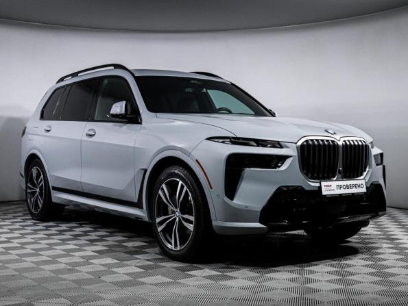 BMW X7 I (G07) Рестайлинг с пробегом 2022 года, цена 10 819 613 рублей, 52762 км, внедорожник, Автокод Объявления