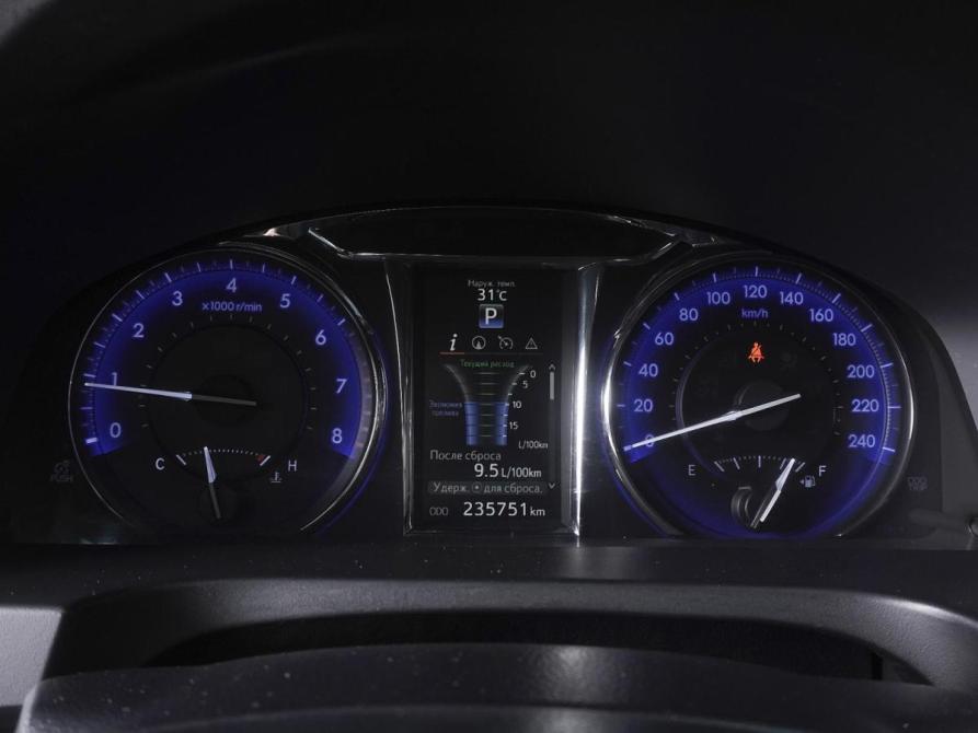 Toyota Camry VII (XV50) Рестайлинг 2 Ростов-на-Дону  - изображение 19