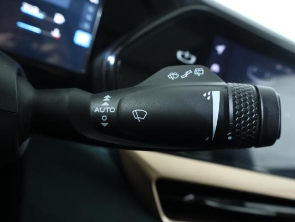 Geely Monjaro I с пробегом 2023 года, цена 2 999 000 рублей, 50000 км, внедорожник, Автокод Объявления
