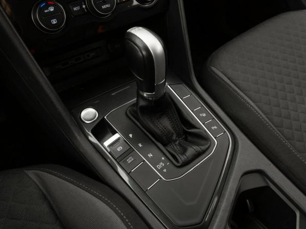 Volkswagen Tiguan II с пробегом 2017 года, цена 1 900 000 рублей, 241775 км, внедорожник, Автокод Объявления