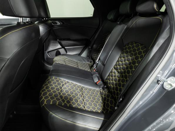 Kia XCeed I с пробегом 2021 года, цена 1 649 777 рублей, 147954 км, хэтчбек, Автокод Объявления