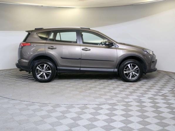 Toyota RAV4 IV (XA40) Рестайлинг с пробегом 2019 года, цена 2 650 000 рублей, 70236 км, внедорожник, Автокод Объявления