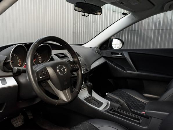 Mazda 3 II (BL) Рестайлинг с пробегом 2011 года, цена 825 000 рублей, 234818 км, седан, Автокод Объявления