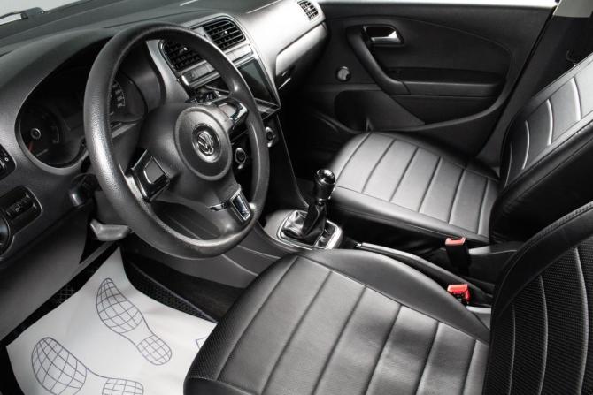 Volkswagen Polo V с пробегом 2011 года, цена 699 000 рублей, 270000 км, седан, Автокод Объявления