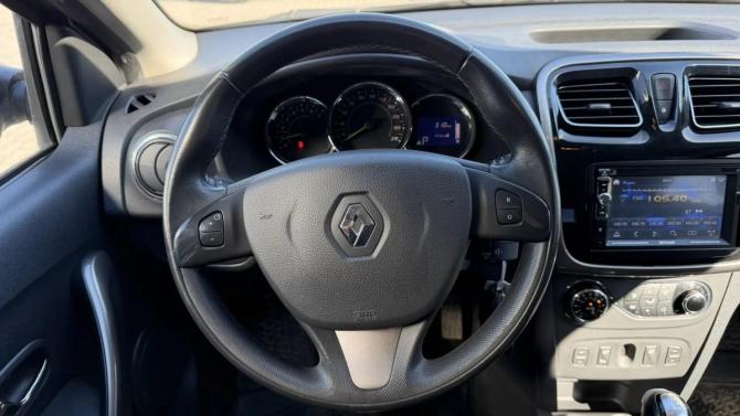 Renault Sandero II с пробегом 2015 года, цена 935 000 рублей, 99127 км, хэтчбек, Автокод Объявления
