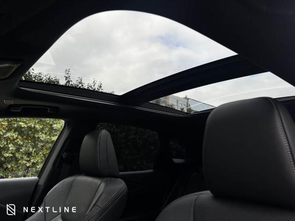 Lexus RX V с пробегом 2023 года, цена 8 390 000 рублей, 44335 км, внедорожник, Автокод Объявления