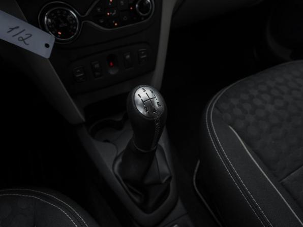 Renault Logan II с пробегом 2014 года, цена 730 000 рублей, 90377 км, седан, Автокод Объявления