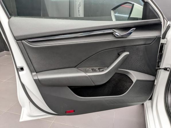 Skoda Octavia IV (A8) с пробегом 2021 года, цена 2 015 000 рублей, 142559 км, лифтбек, Автокод Объявления