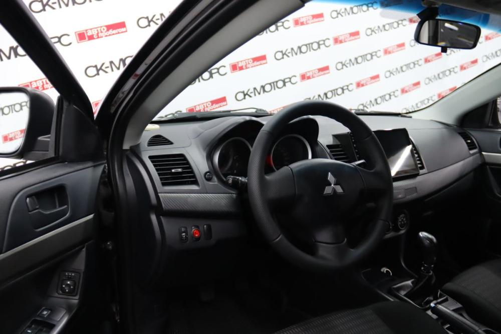 Mitsubishi Lancer X Рестайлинг Сургут  - изображение 7