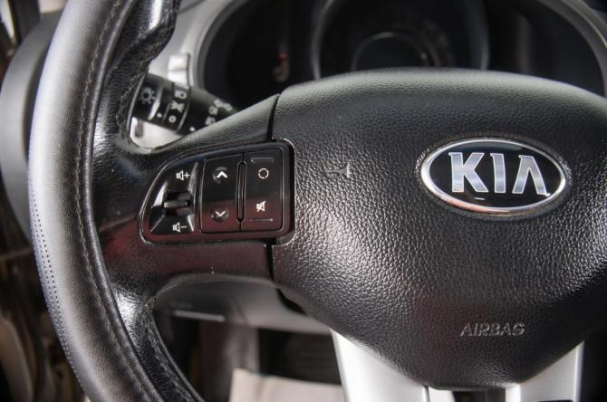 Kia Sportage III с пробегом 2012 года, цена 1 349 000 рублей, 320000 км, внедорожник, Автокод Объявления