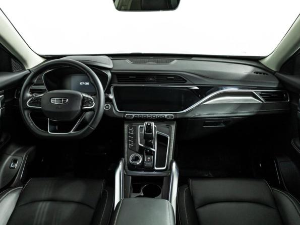 Geely Atlas Pro с пробегом 2023 года, цена 2 348 790 рублей, 16981 км, внедорожник, Автокод Объявления