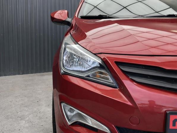 Hyundai Solaris I Рестайлинг с пробегом 2016 года, цена 997 000 рублей, 100433 км, хэтчбек, Автокод Объявления