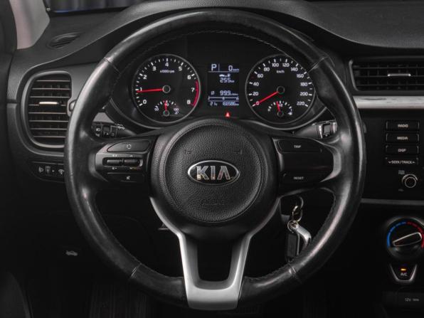 Kia Rio IV с пробегом 2018 года, цена 1 289 000 рублей, 166586 км, седан, Автокод Объявления