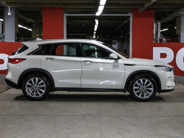 Infiniti QX50 II с пробегом 2018 года, цена 2 600 000 рублей, 98003 км, внедорожник, Автокод Объявления