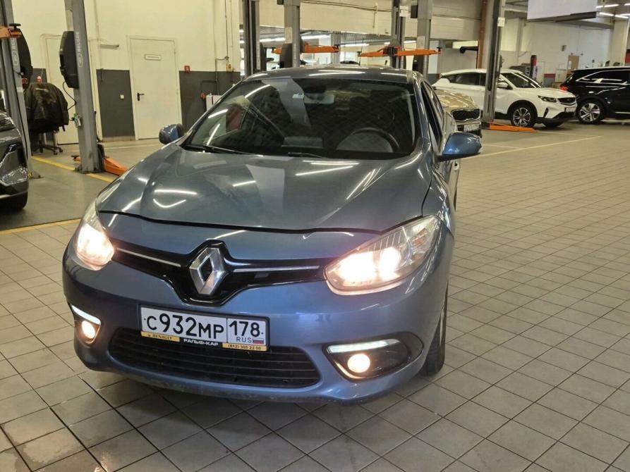 Renault Fluence I Рестайлинг Санкт-Петербург  - изображение 1