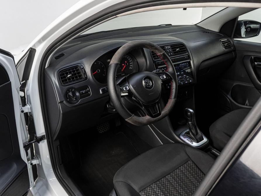 Volkswagen Polo V Рестайлинг Тюмень  - изображение 10