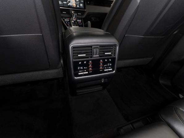 Porsche Cayenne III с пробегом 2021 года, цена 6 980 000 рублей, 91775 км, внедорожник, Автокод Объявления