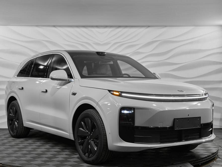 Li Auto (Lixiang) L6 Москва  - изображение 3
