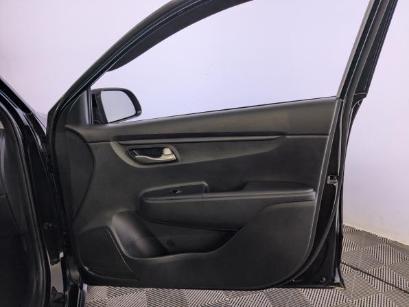 Kia Rio IV с пробегом 2018 года, цена 1 450 000 рублей, 123277 км, хэтчбек, Автокод Объявления