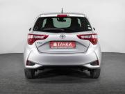 Toyota Vitz III (XP130) Рестайлинг 2 Иркутск  - изображение 30
