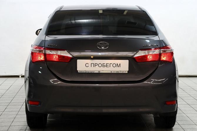 Toyota Corolla XI (E160 E170 E180) с пробегом 2013 года, цена 1 325 000 рублей, 120000 км, седан, Автокод Объявления