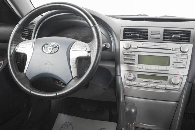 Toyota Camry VI (XV40) Рестайлинг с пробегом 2011 года, цена 999 000 рублей, 270378 км, седан, Автокод Объявления