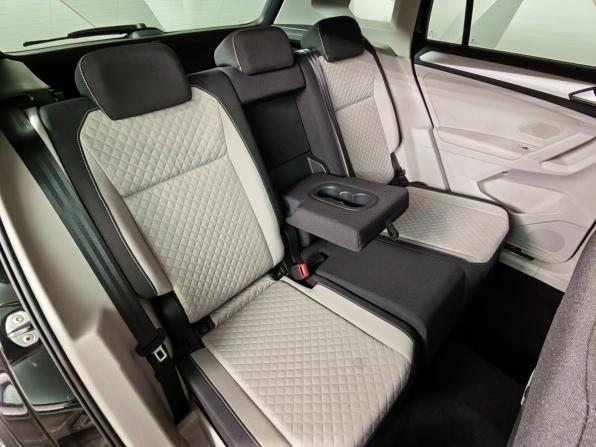 Volkswagen Tiguan II с пробегом 2017 года, цена 2 355 000 рублей, 137298 км, внедорожник, Автокод Объявления