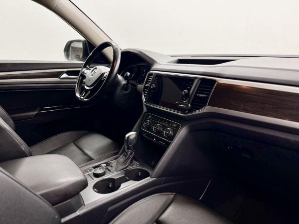 Volkswagen Teramont I с пробегом 2019 года, цена 3 455 000 рублей, 95333 км, внедорожник, Автокод Объявления