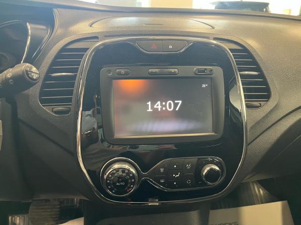 Renault Kaptur I с пробегом 2017 года, цена 1 620 000 рублей, 69577 км, внедорожник, Автокод Объявления