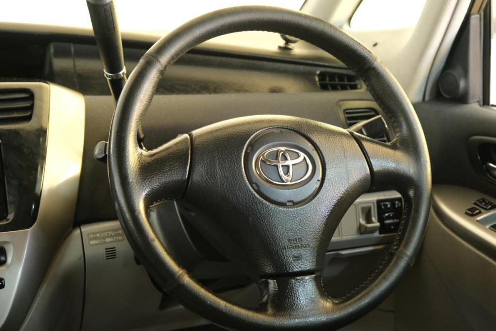 Toyota Opa I Рестайлинг Омск  - изображение 12