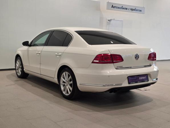 Volkswagen Passat B7 с пробегом 2012 года, цена 1 375 000 рублей, 153686 км, седан, Автокод Объявления