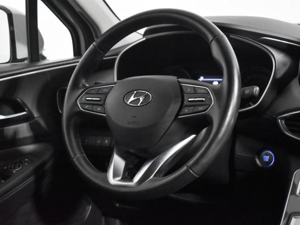 Hyundai Santa Fe IV Рестайлинг с пробегом 2022 года, цена 2 868 700 рублей, 98961 км, внедорожник, Автокод Объявления