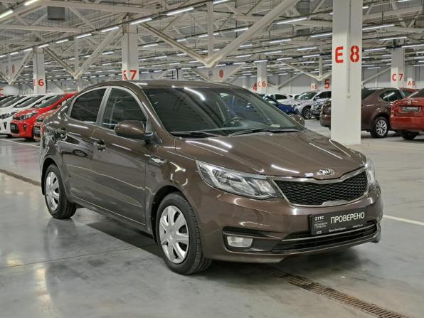 Kia Rio III Рестайлинг с пробегом 2015 года, цена 929 999 рублей, 157827 км, седан, Автокод Объявления